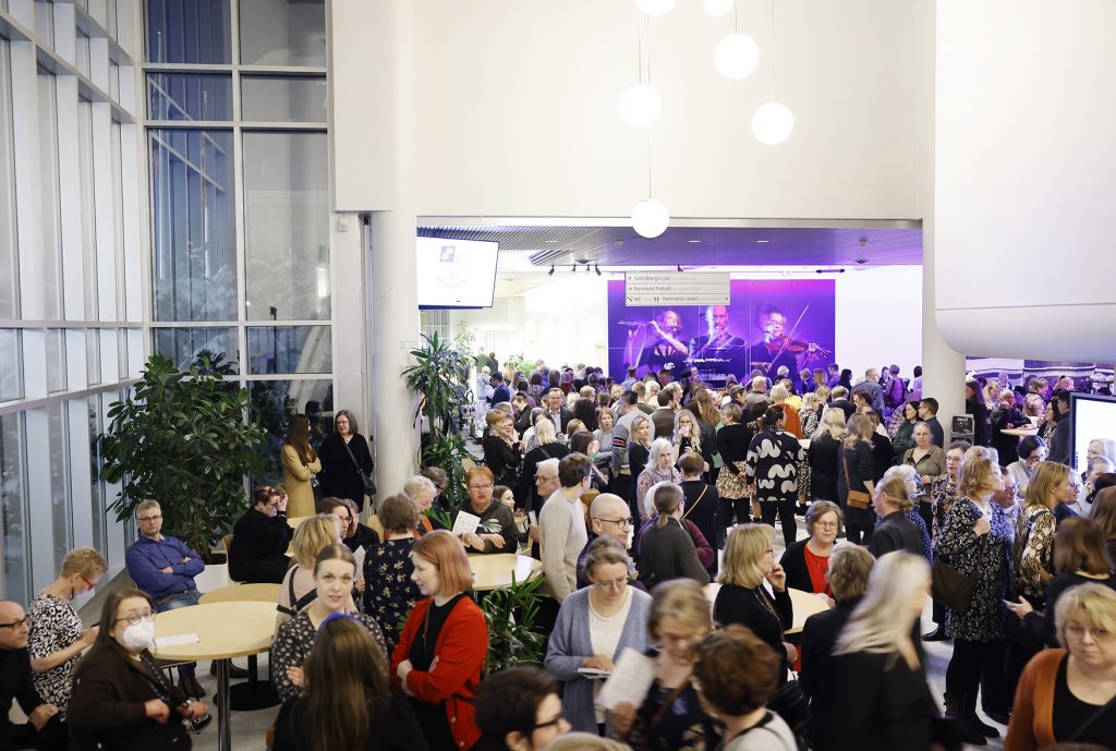 Palautekysely keräsi arvokasta palautetta Oulun Musiikkijuhlista 2023 6 Samuli Edelmann Ouka 7430p